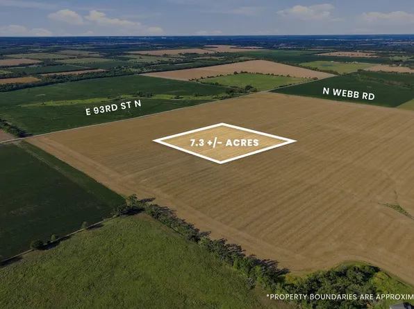 LOT 3 E Prairie Creek Ests, Valley Center, KS 67147