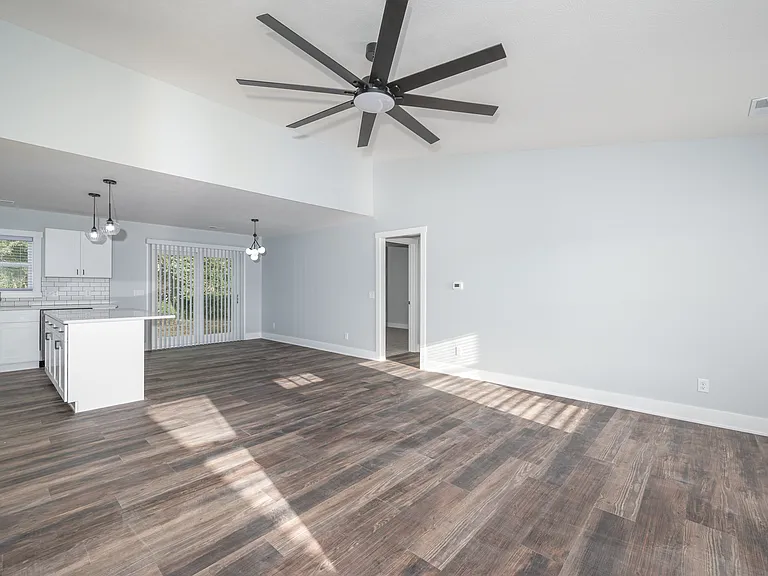 5363 Mallard Cir — Photo 8