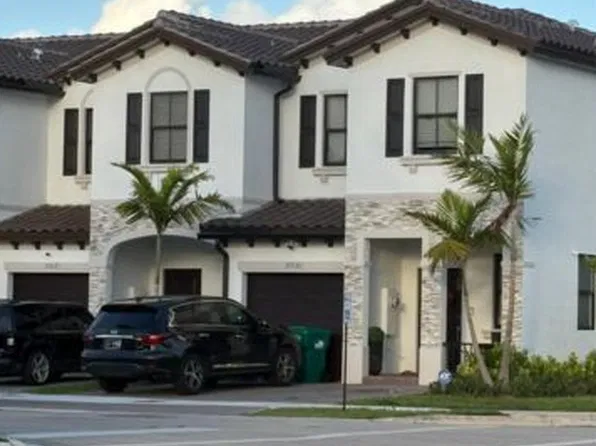 23161 SW 127th Ct, Miami, FL