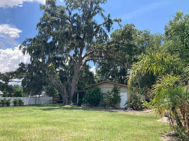 9 Smyrna Dr — Photo 8