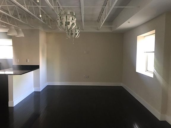 2nd image of 2260 Park Ave APT 2A