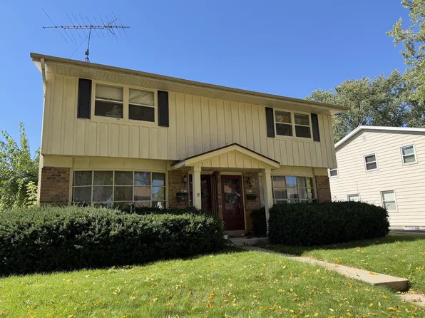 4925 N 106th STREET #4927, Milwaukee, WI 53225