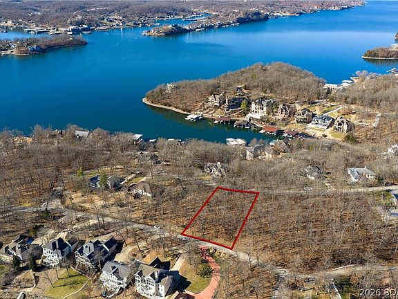 5th image of 52 Greystone Ln