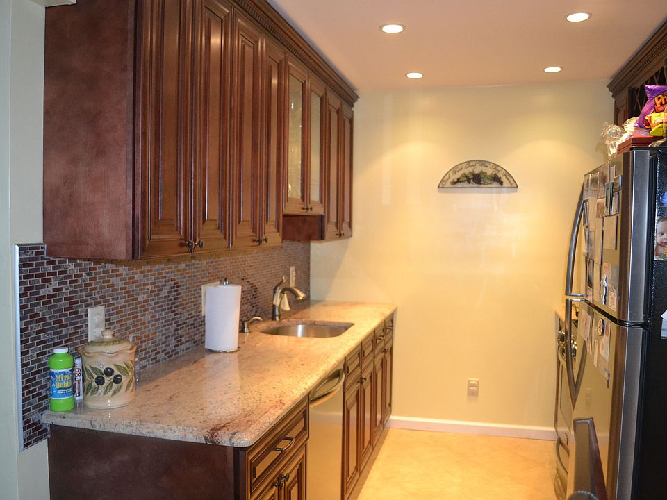 1st image of 42A Country Dr E #37