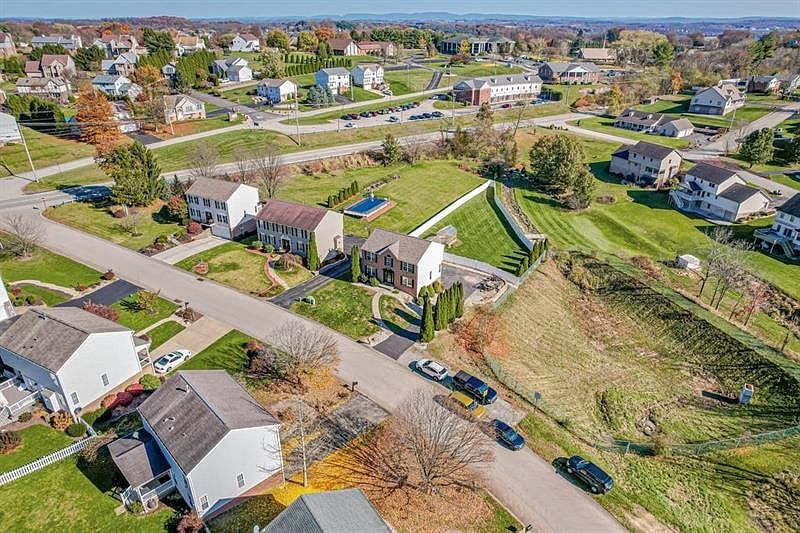 905 Castlegate Cir, Greensburg, PA 15601 Zillow