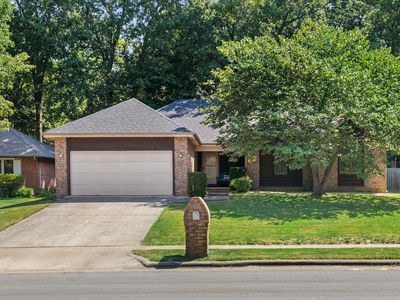 866 S Sparks Ave, Springfield, MO, 65802