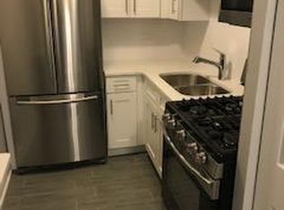 611 W Patterson Ave APT 104, Chicago, IL 60613