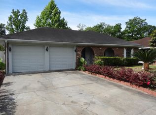 206 Terry Dr, Lafayette, LA 70501