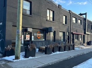 290 Harbord St #2, Toronto, ON M6G1G6