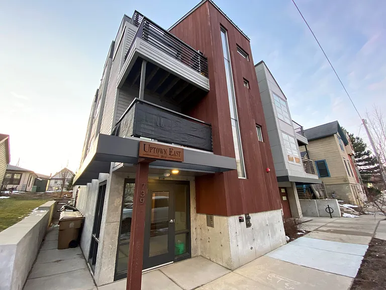 739 Williamson St — Photo 32