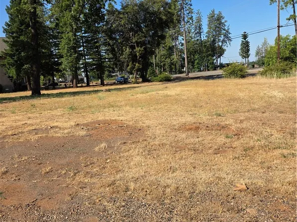 1906 Feather River Pl, Paradise, CA 95969