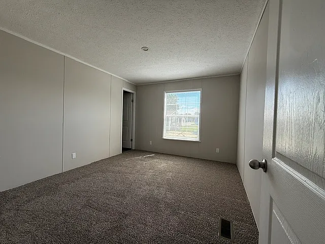 Pineview Estates — Photo 38