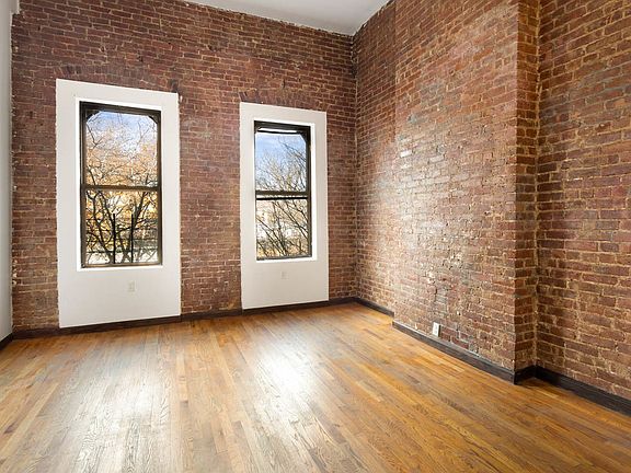 3rd image of 244 Madison St APT 1L