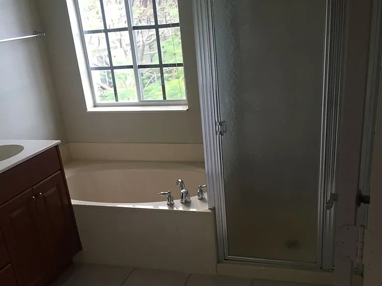 1992 Nassau Dr — Photo 16