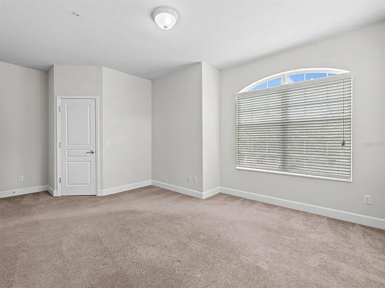 1406 Milledge Ln — Photo 21