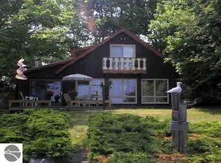 7373 W 33 1/2 Rd, Cadillac, MI 49601