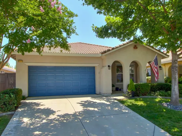 5936 Wheatsheaf Ln, Sacramento, CA 95835
