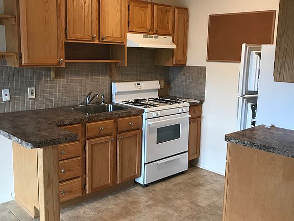 2nd image of 1372 Golden Gate Blvd APT B204