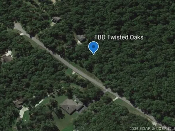 Twisted Oaks Dr, Camdenton, MO 65020