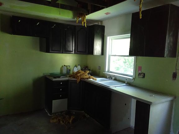 4th image of 4318 Nebraska Ave