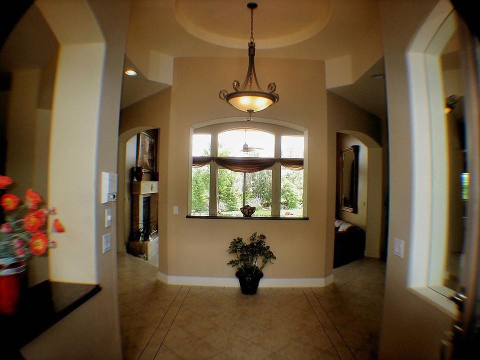 2nd image of 60 Ocelet Way