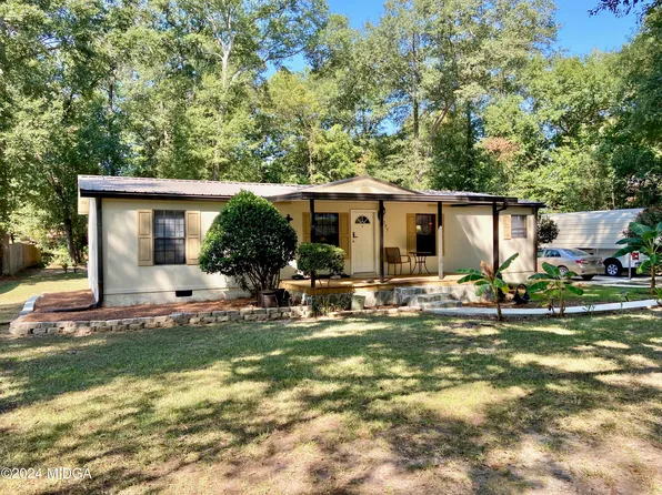 207 Krisken Ct, Warner Robins, GA 31093