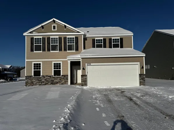 12736 Farnham Ln, Rogers, MN 55374