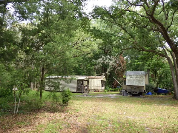 7411 NW 168th Ln, Trenton, FL 32693