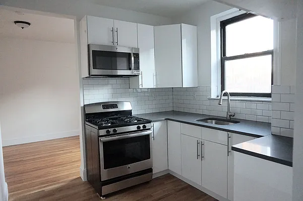 Rented by M.Woods & Associates | media 15