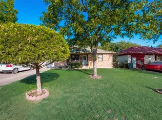 724 Holcomb Rd, Dallas, TX 75217