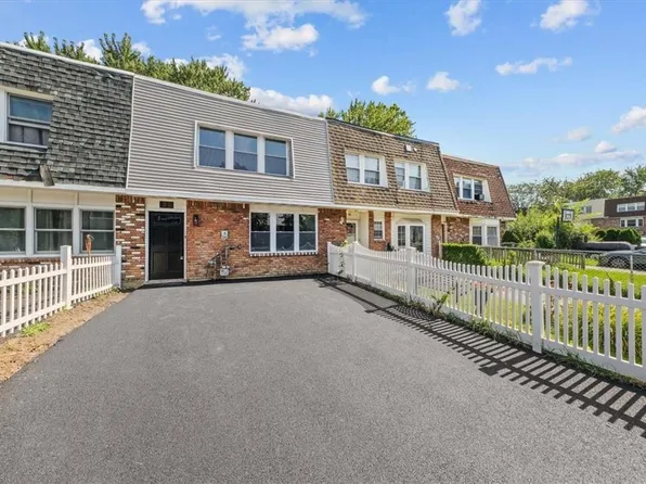 33 Cindy Lane, Middletown, NY 10941