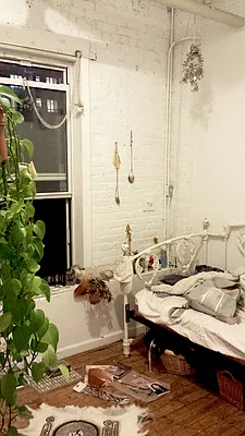 Rented by Nooklyn NYC LLC | media 10