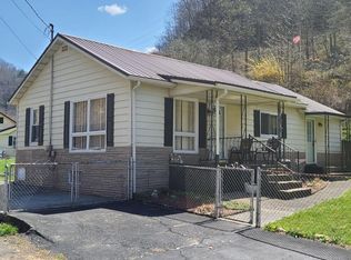 1070 Magic Rd, Vansant, VA 24656