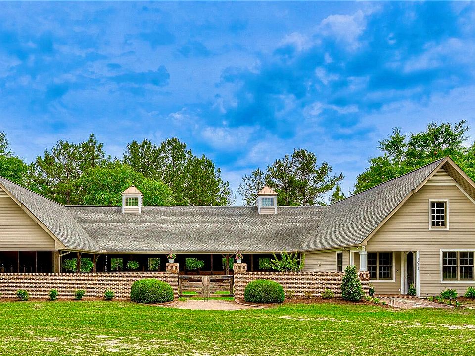 1st image of 1023 Clear Creek Ct