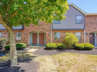 2402 Hannaway Ln #16, Columbus, OH 43229