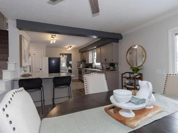 2304 E Cardinal Street, Springfield, MO 65804
