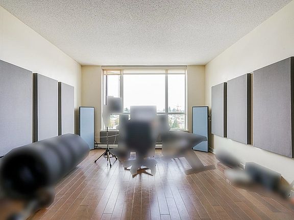 3rd image of 10777 University Dr #1211