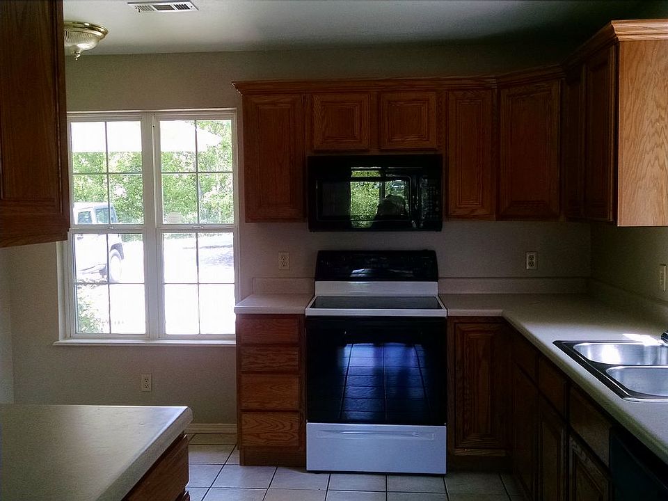 2569 Talking Rocks Rd, Branson West, MO 65737 Zillow