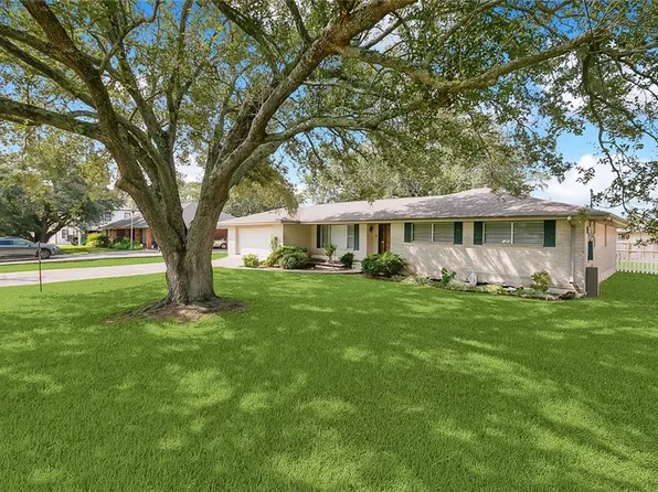 1908 Transcontinental Dr, Metairie, LA 70001