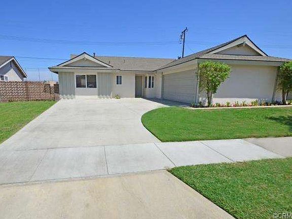 2nd image of 12262 Lamplighter St
