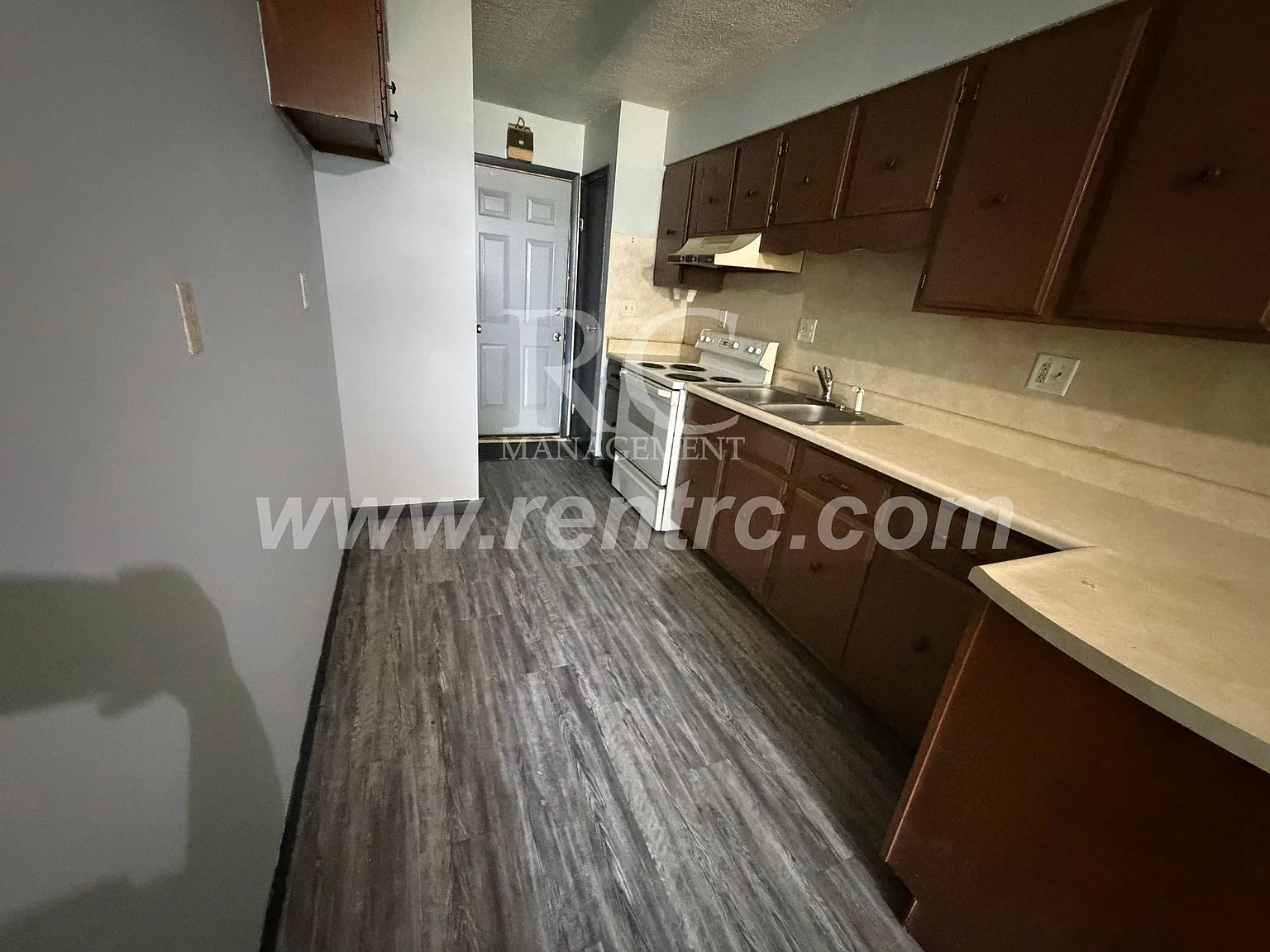 1 bed, 650 sqft, $550 — Photo 3