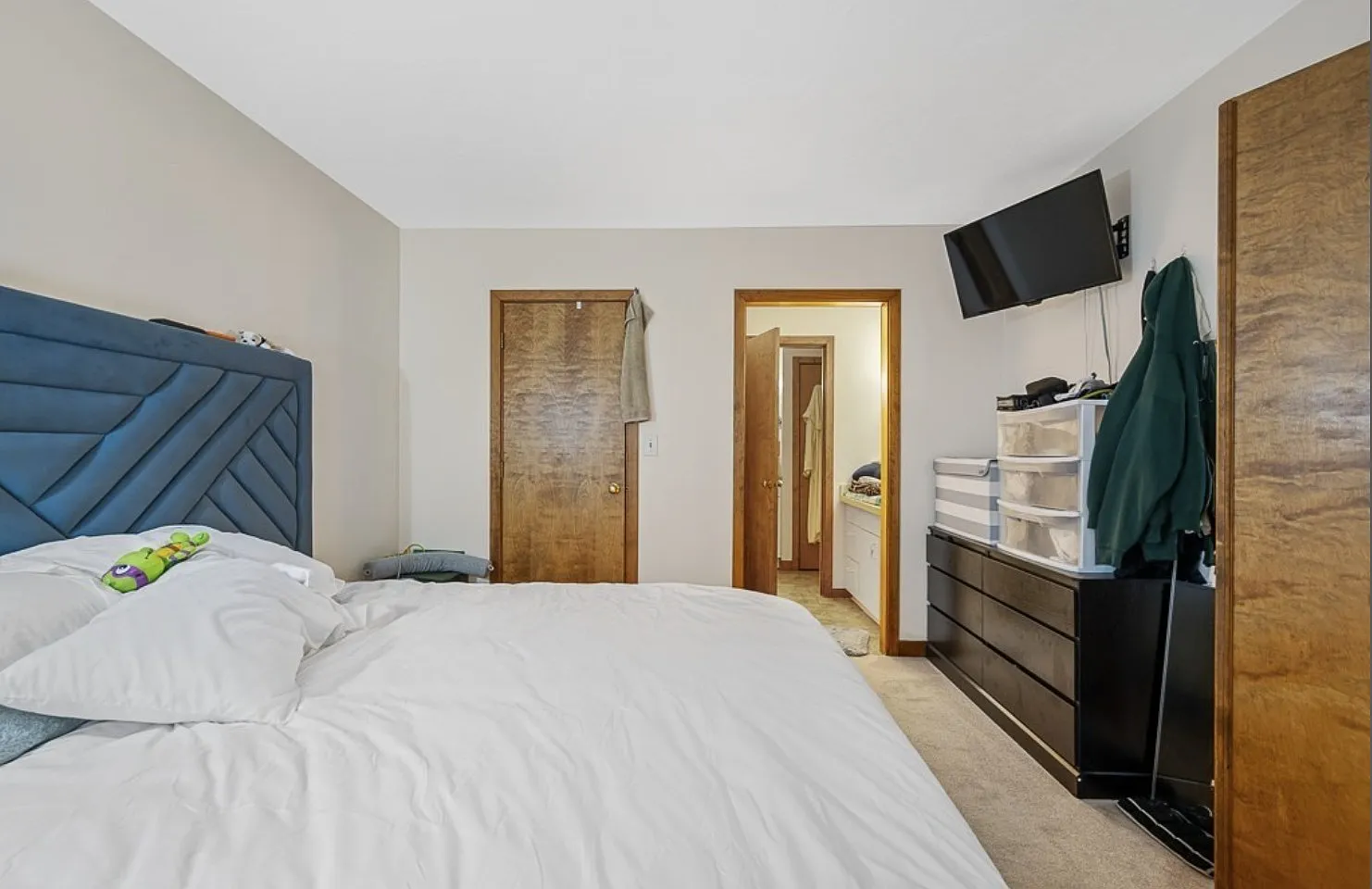 2 bed, 1185 sqft, $2,900 — Photo 4