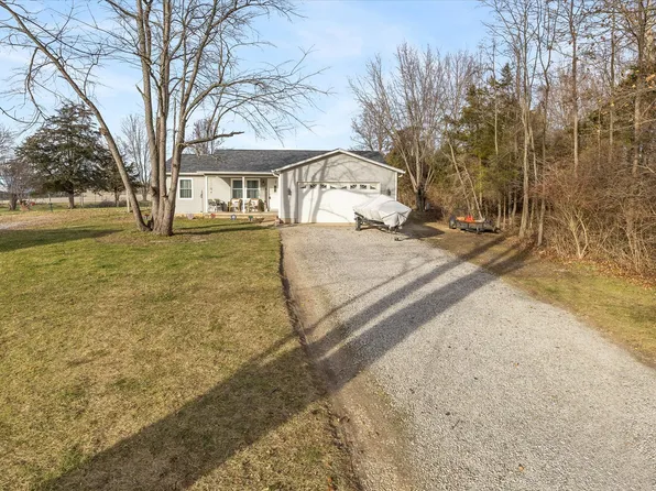 664 Mill Spgs, Coatesville, IN 46121