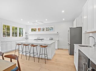 79 N Bishop Ln, Southampton, NY 11968