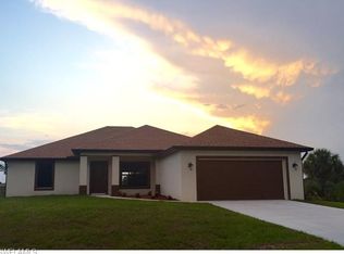 709 Magnolia Ave, Lehigh Acres, FL 33972