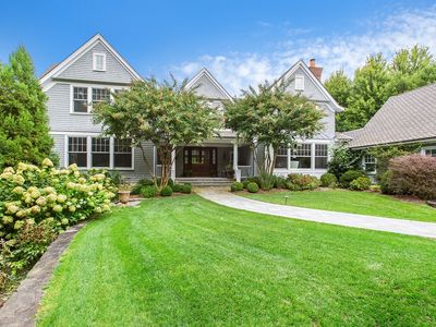 378 Water Mill Towd Rd, Southampton, NY, 11968