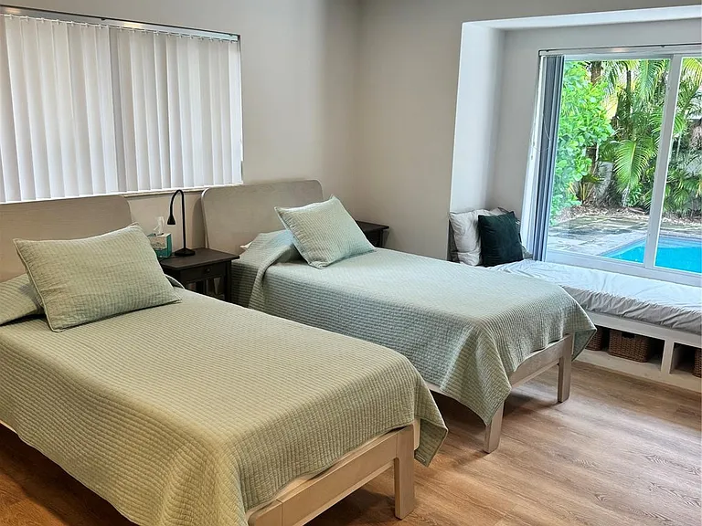 2020 Coral Reef Dr — Photo 26
