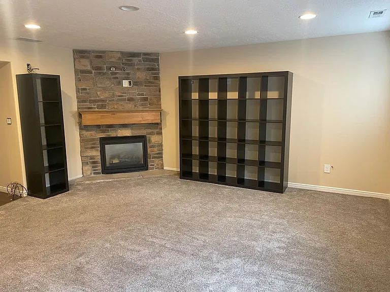 3298 E Bengal Blvd #2 — Photo 5