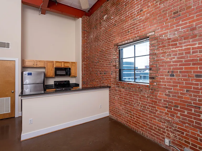 Cornish Brewery Apartments — Photo 48