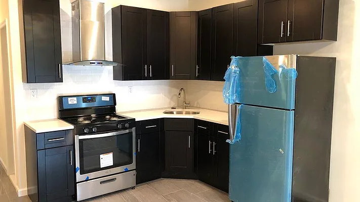 Rented by Nooklyn NYC LLC | media 47